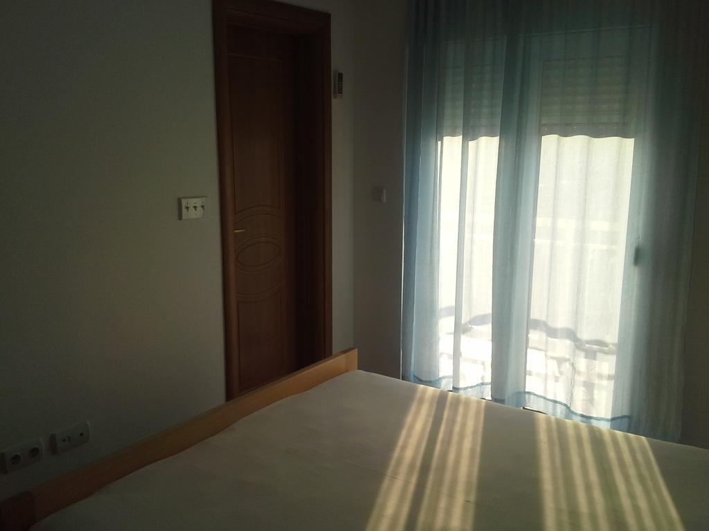 Apartments Parapid Budva Phòng bức ảnh